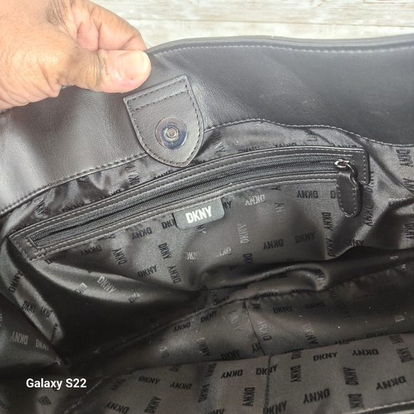 DKNY, Black Handbag Tote - Picture 6 of 13